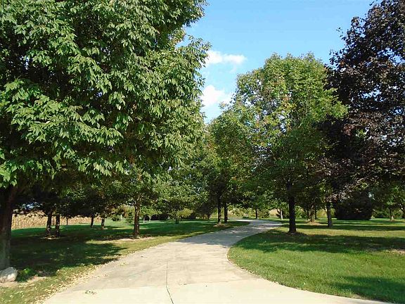 3rd image of 1201 S County Road 725 W