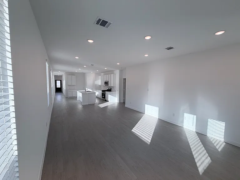 245 Inyo St — Photo 13