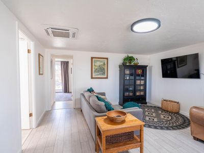 135 NW 10th St, Redmond, OR, 97756