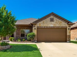 1940 Kachina Lodge Rd, Fort Worth, TX 76131