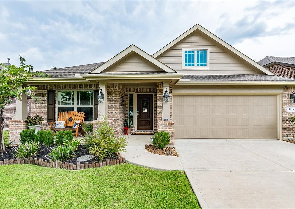 1st image of 15938 Audie Lee Ct