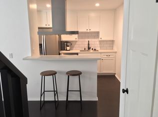 1620 Iowa St UNIT C, Costa Mesa, CA 92626