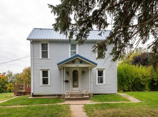 1020 Cleveland Ave, Dubuque, IA 52003