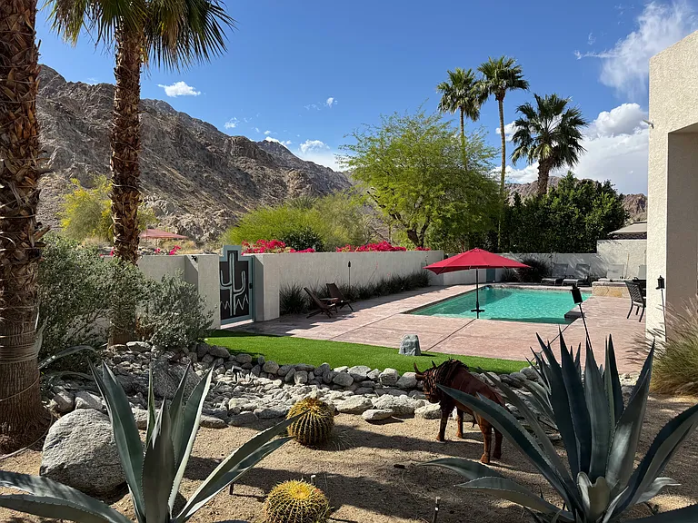 54050 Avenida Montezuma — Photo 3
