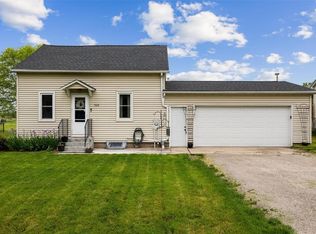 709 12th Ave, Amana, IA 52203