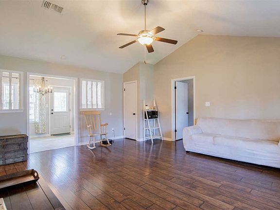 3rd image of 10591 Fair Pine Dr
