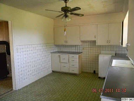 2nd image of 41501 Earl Rd