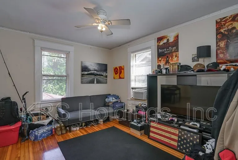 726 W Princess Anne Rd #1 — Photo 16