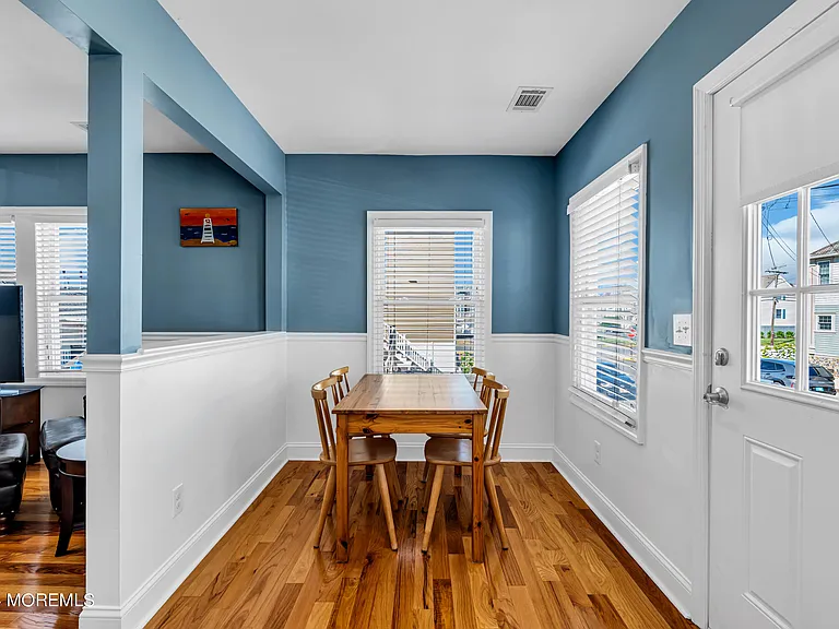 10 Pershing Ave #FRONT — Photo 7