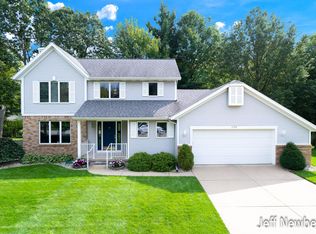4180 Yorkshire Ct, Hudsonville, MI 49426