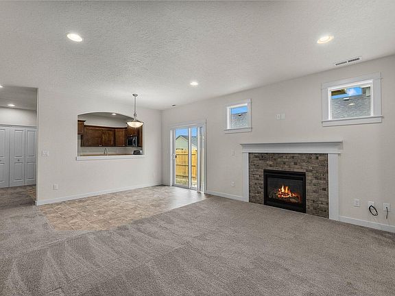 5th image of 1631 NW Upas Pl