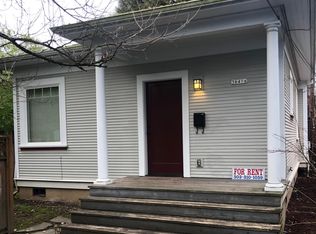 3641 SE Belmont St UNIT B, Portland, OR 97214