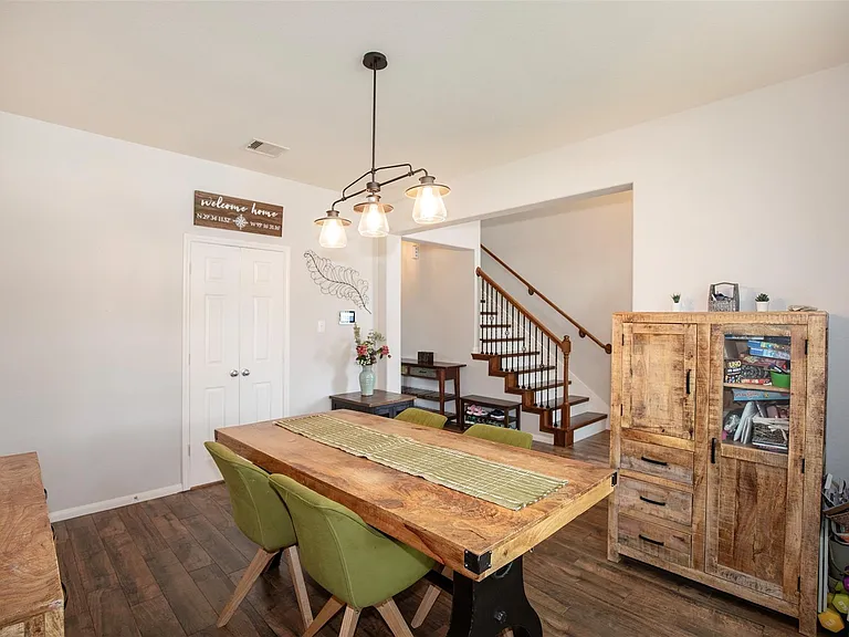 2110 Stonehollow Ct — Photo 7