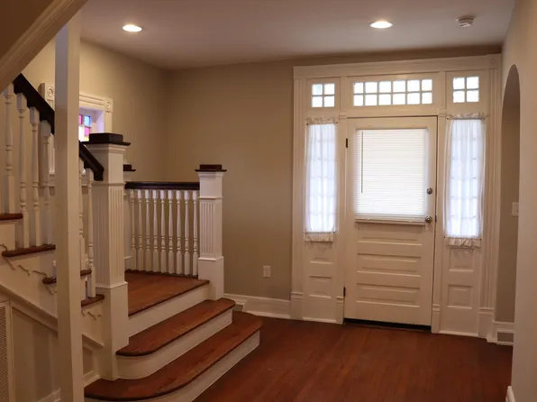 381 Main St, Madison Heights, VA 24572