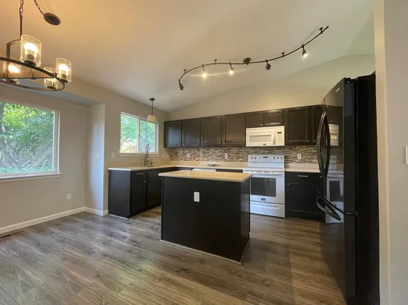 15996 Rock Crystal Dr, Parker, CO 80134