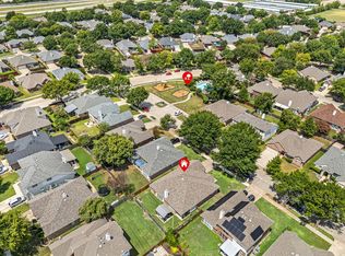 2845 Rochester Ct, Grand Prairie, TX 75052