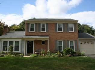 12615 Builders Rd, Herndon, VA 20170