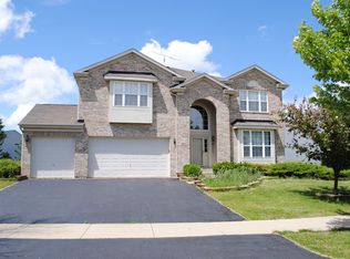 2081 Mark Cir, Bolingbrook, IL 60490