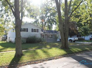 301 Shrewsbury St, Holland, OH
