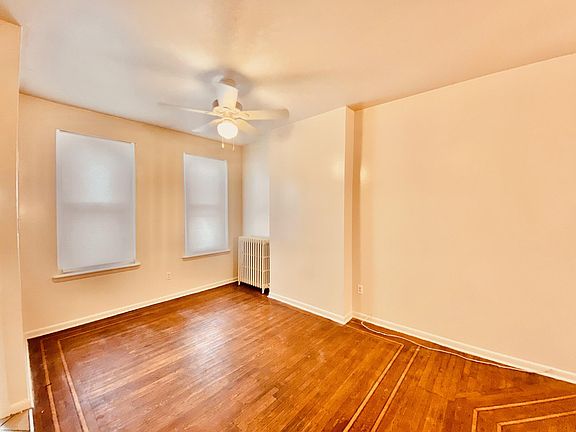 4th image of 1951 E Stella St