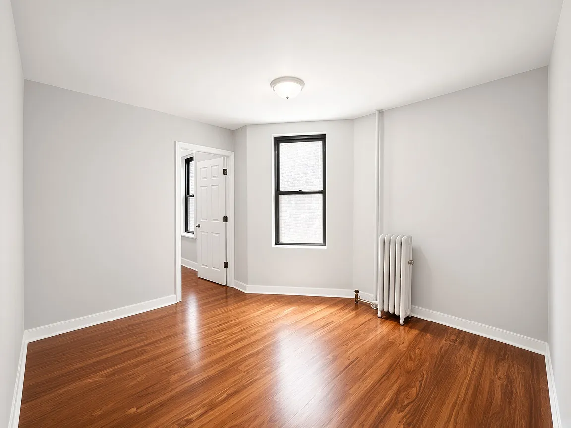 2 bed, $2,000 — Photo 4