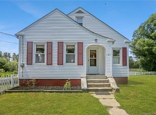 115 Wauregan Rd, Brooklyn, CT 06234