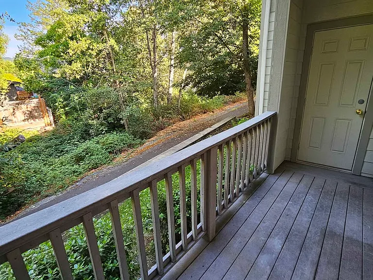 1843 SW Hungry Hill Dr — Photo 17