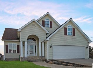 462 Deerfield Cir, Benton, KY 42025
