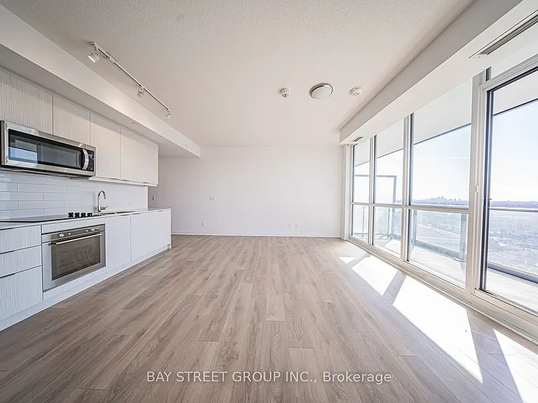 38 Forest Manor Rd #1709 — Photo 6