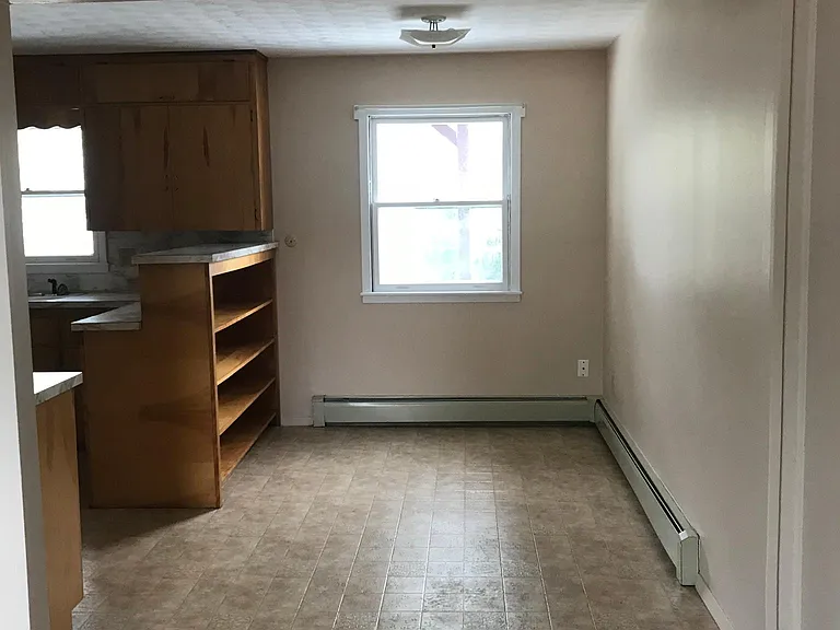 3402 Dover Ln #4 — Photo 4