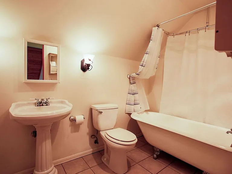 1130 Honeymoon Lake Dr — Photo 25