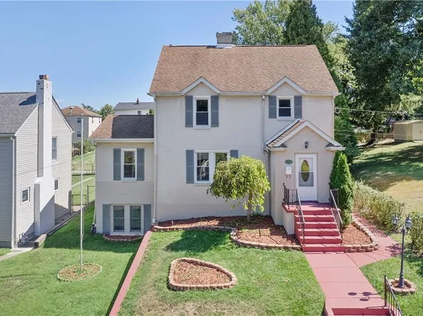 3644 Riverview Dr, Weirton, WV 26062