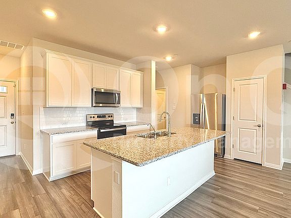 2nd image of 1850 Settlers Glen Dr #102