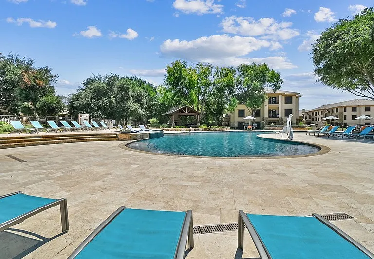 The Canyons Apartments in Fort Worth, Texas