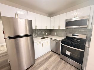409 59th St #3E, West New York, NJ 07093
