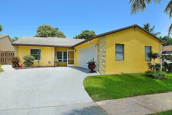 Home For Sale In Lantana Homes