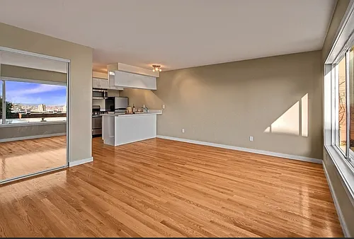 Floor plan 105