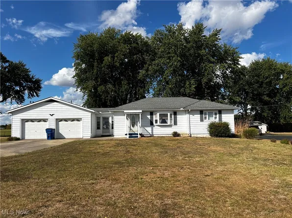 2852 Blacklick Eastern Rd NE, Millersport, OH 43046