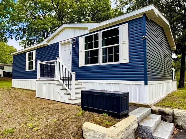 23 South Elderberry Lane, Rochester, NH 03867