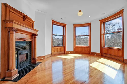 662 W Wellington Ave #3E Photo 1