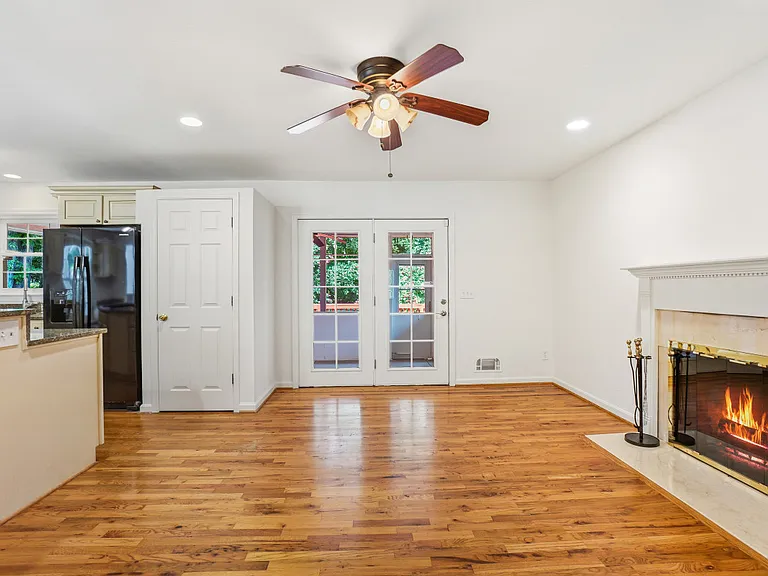 12027 Devilwood Dr — Photo 19