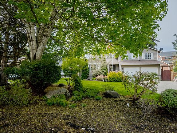3rd image of 22414 107th Street Ct E