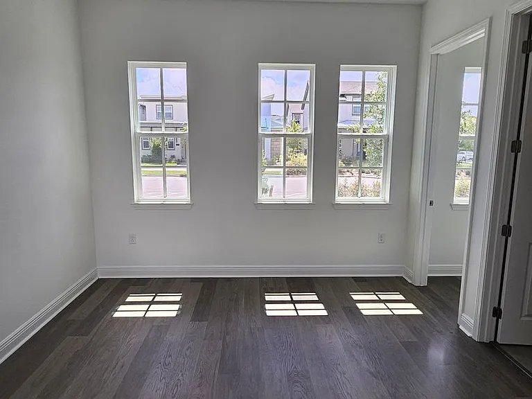 10172 Pearson Ave — Photo 31