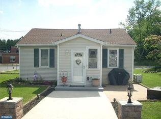 44 Cedar St, Alloway, NJ 08001