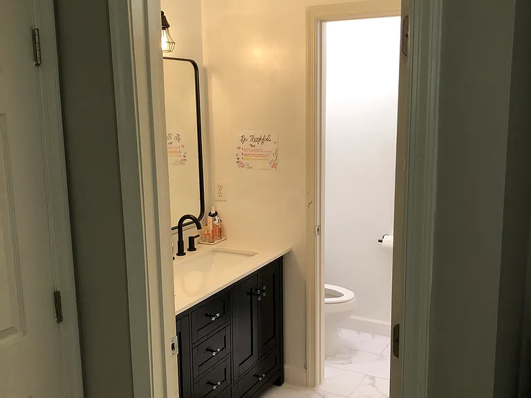 212 Edge Creek Ln — Photo 23