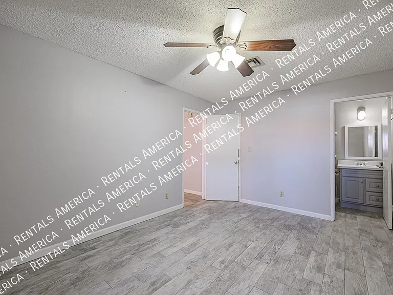 9020 W Highland Ave #107 — Photo 22