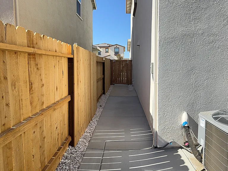12628 Hereford Ave — Photo 26