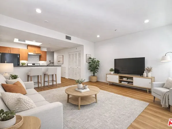 2864 Sunset Pl APT 203, Los Angeles, CA 90005