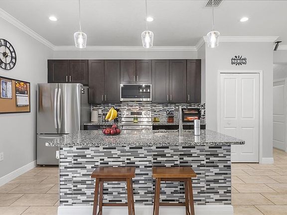 4th image of 13657 SW 33rd Cir