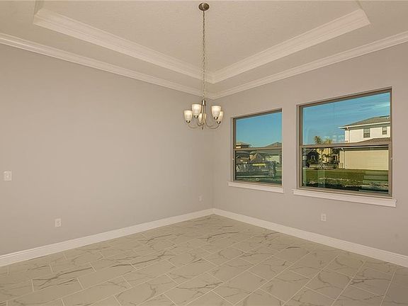 2nd image of 15211 Johns Lake Pointe Blvd